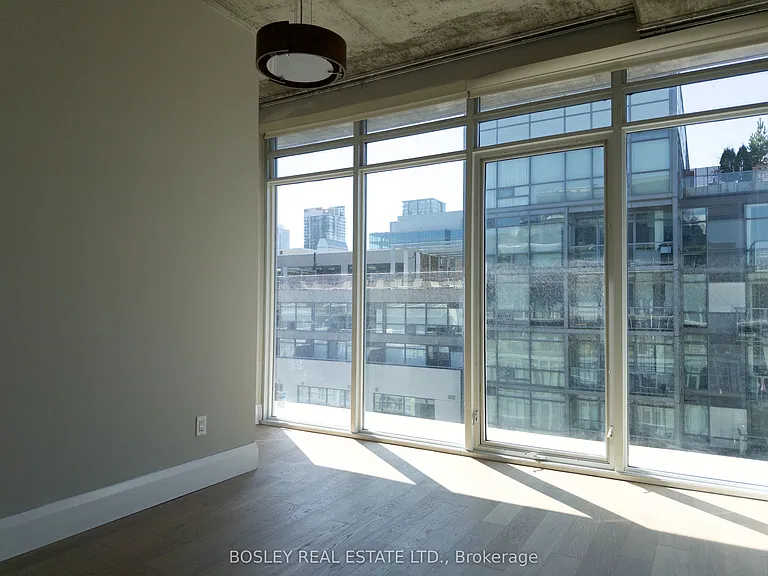 20 Stewart St #703 — Photo 21