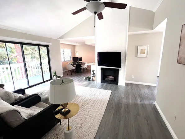 17171 Harbor Bluffs Cir APT C, Huntington Beach, CA 92649