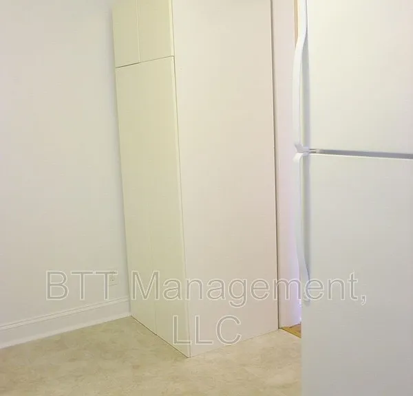 8405 Greenwood Ave #3 — Photo 39