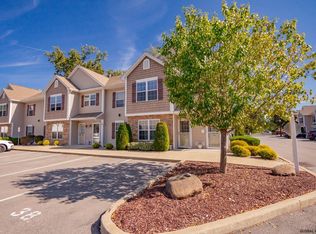 2000 Curry Rd #38, Schenectady, NY 12303