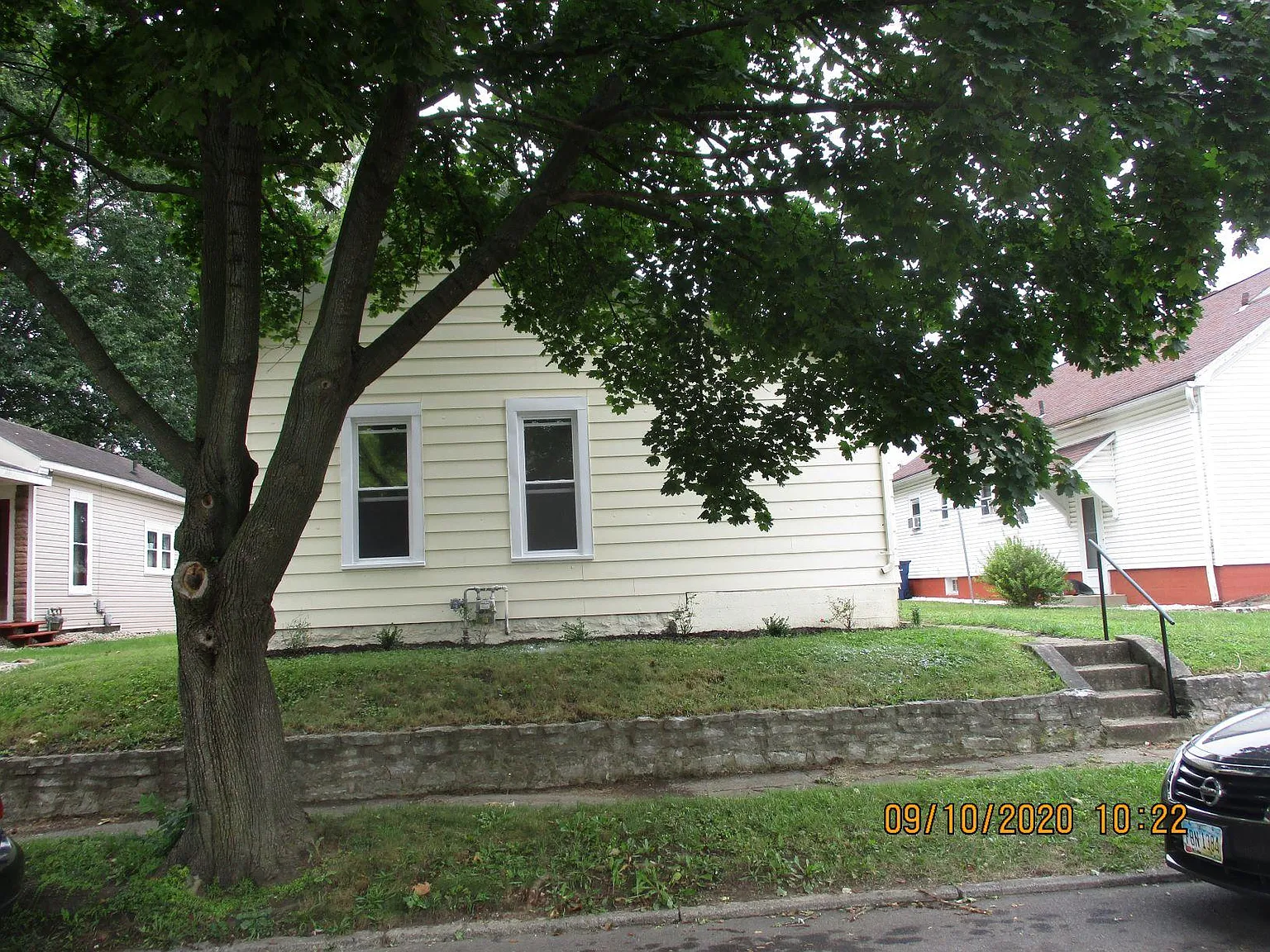 718 Fisk St photo 1