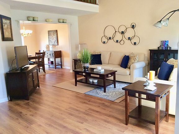 3rd image of 4025 Newport Ln #2-4