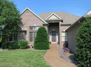 1977 Willow Lake Drive, Newburgh, IN