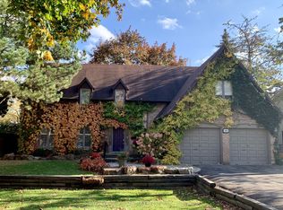 2090 Mississauga Rd, Mississauga, ON L5H 2K6