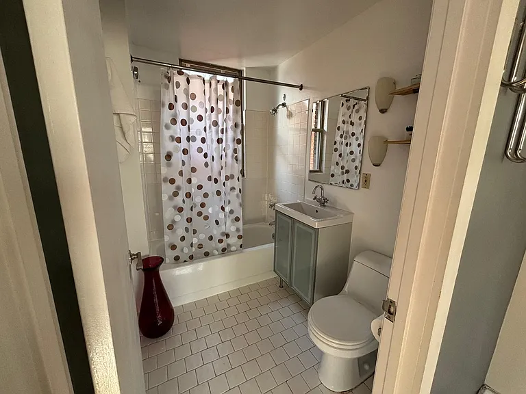 1725 Lanier Pl NW #31A — Photo 35