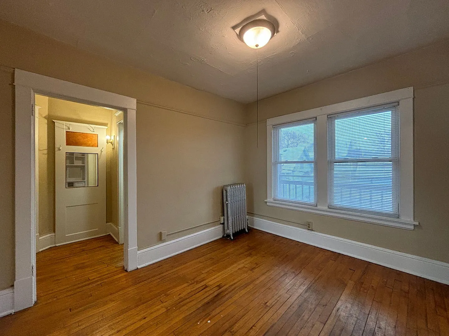 1530 Sherburne Ave — Photo 4