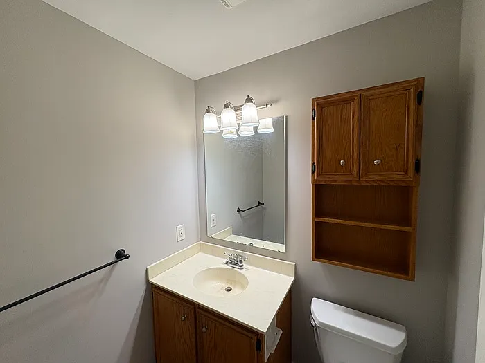 611 Toyota Dr — Photo 5