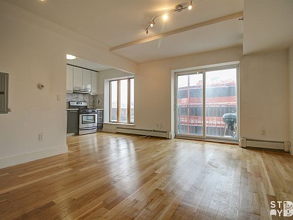 5th image of 279 Lee Ave #2C