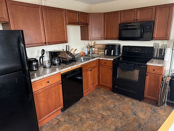 5th image of 459 Central Ave APT 305