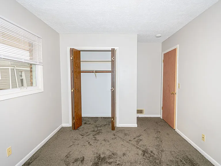 5 Curtis Ct — Photo 29