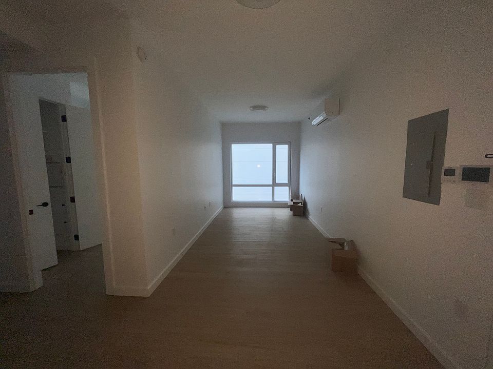 1st image of 333 Linden Blvd APT 6G