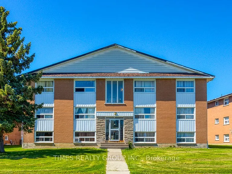 1 Keitha Dr #2 — Photo 4