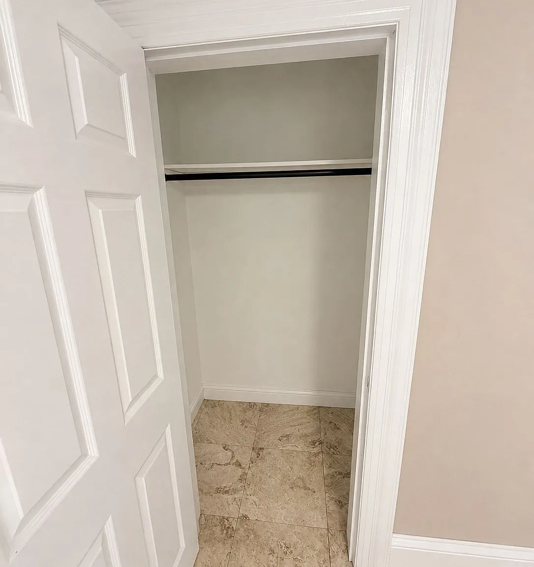 3 bed, $1,745 — Photo 3