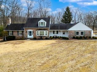 1420 County Line Rd, Gilbertsville, PA 19525