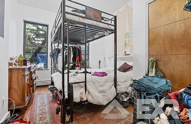 Rented by EXR | media 5