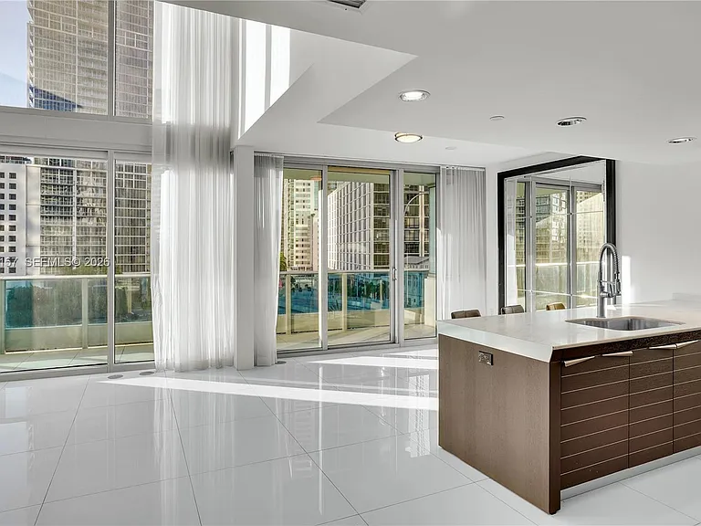 200 Biscayne Boulevard Way #503 — Photo 32