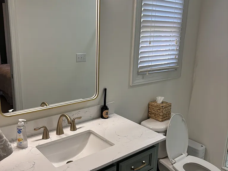 420 Lake Forest Dr SE — Photo 7
