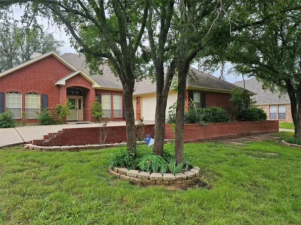 205 Aqua Vista Dr, Granbury, TX 76049
