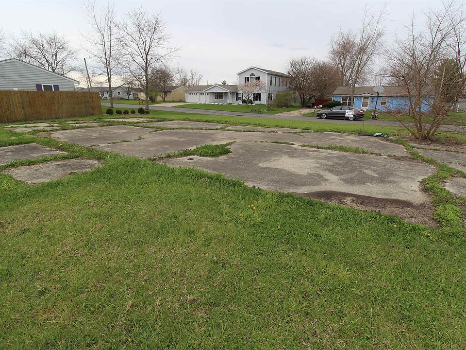 2nd image of S Tennessee St