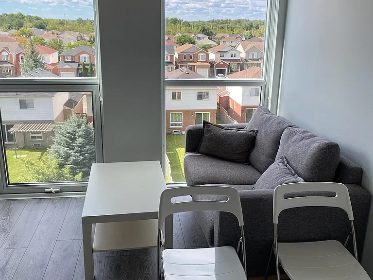 1900 Simcoe St N #416 — Photo 4