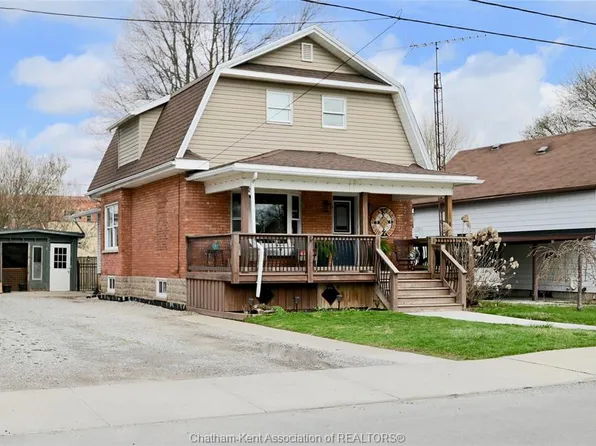 8 Ebenezer St E, Chatham Kent, ON N0P 2C0