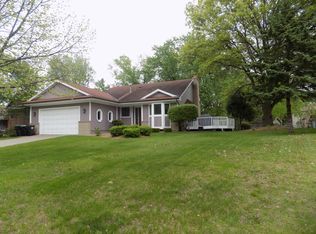 12361 Hummingbird St NW, Coon Rapids, MN 55448