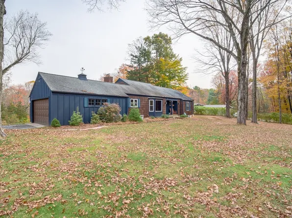 279 Haviland Rd, Stamford, CT 06903
