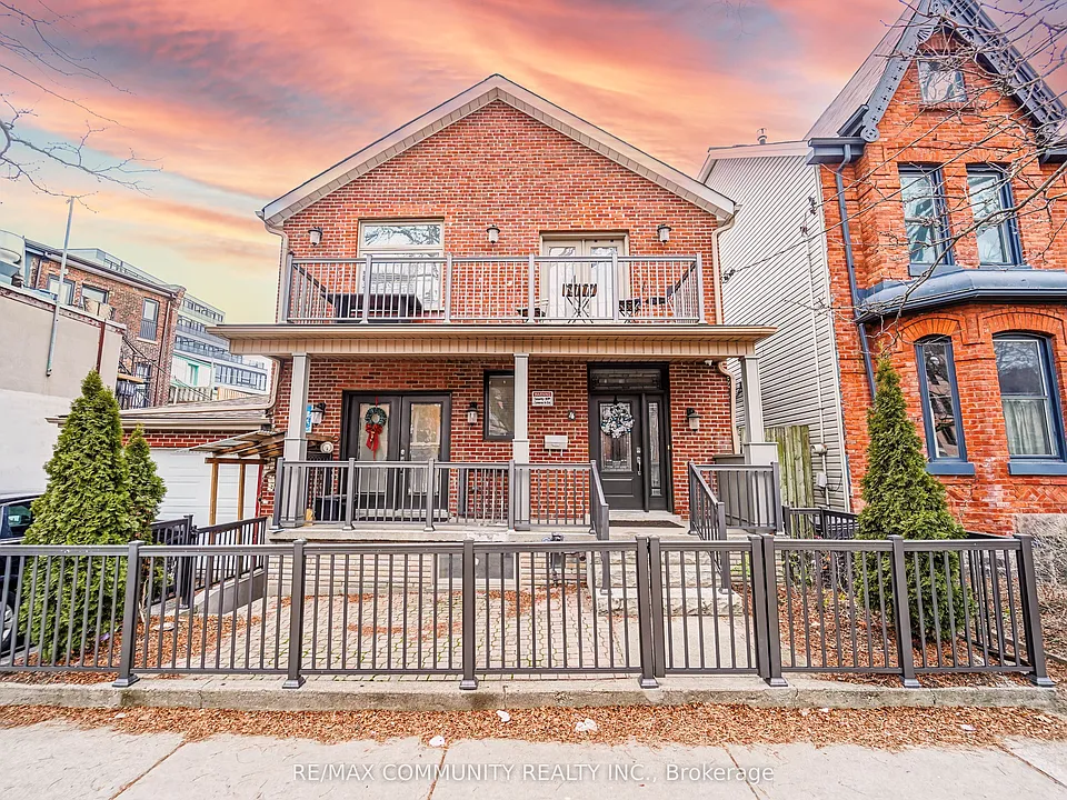 4 Lakeview Ave #LOWER