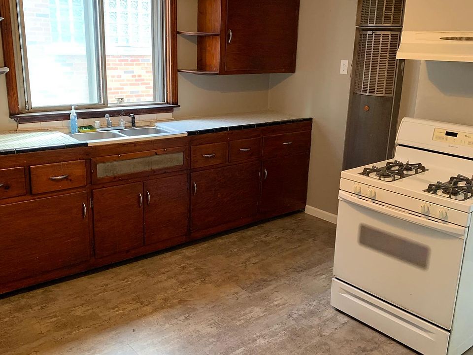 1st image of 42 Peoria Ave