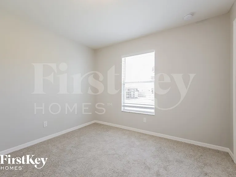 3013 25th St SW — Photo 11