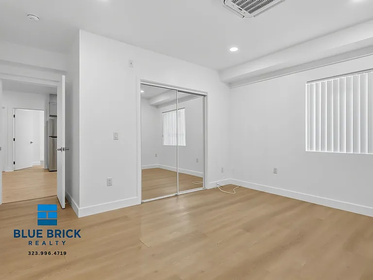 5312 Corteen Pl #26 — Photo 16