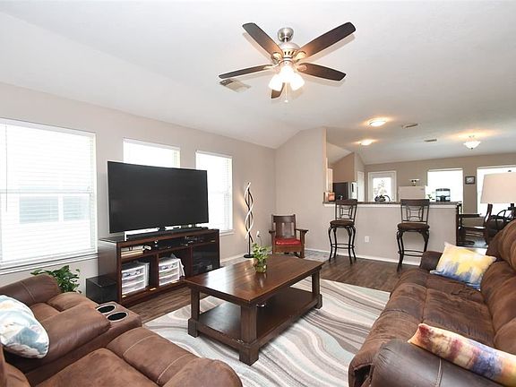2nd image of 6754 Barker Bend Ln