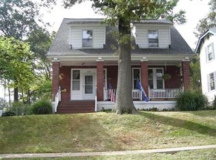 218 Simmons Ave, Saint Louis, MO