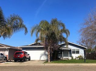 39 Manor Ave, Gustine, CA 95322