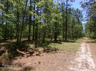 Sunshine Rd, White Oak, NC 28399