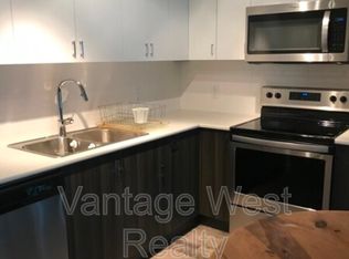 695 Academy Way #216, Kelowna, BC V1V 0C7