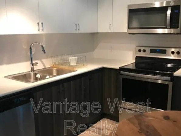 695 Academy Way, Kelowna, BC