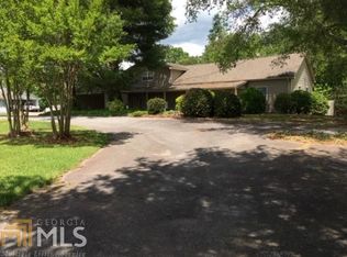 5306 Clarks Bridge Rd, Gainesville, GA 30506