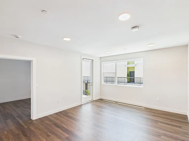 NV Lofts Modern Luxury Living, Centered on You — Photo 24