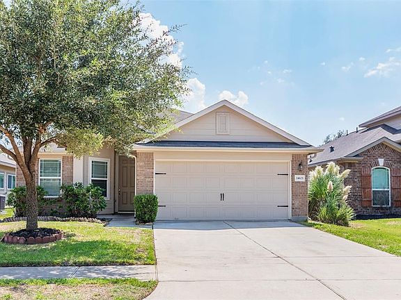 4th image of 24623 Lakecrest Town Dr