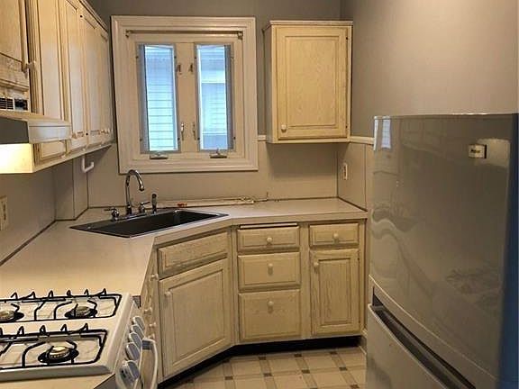 2nd image of 356 Orient Ave Floor 2