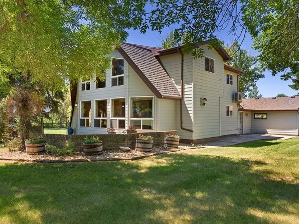 3001 62nd Ave NW, Minot, ND 58703