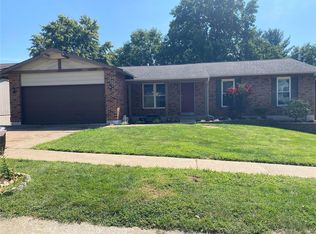 758 Dennis Dr, Fenton, MO