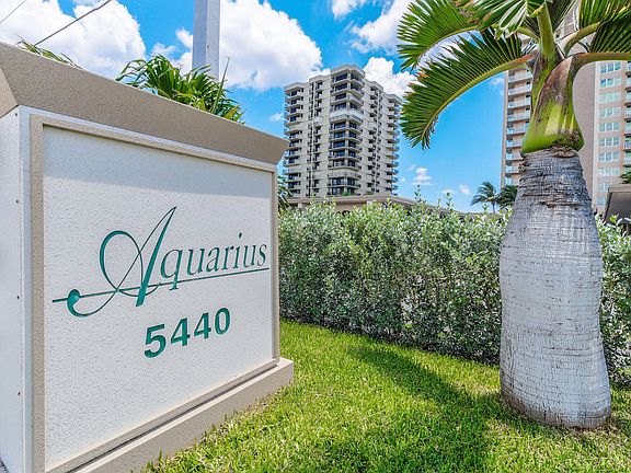 3rd image of 5440 N Ocean Dr Penthouse 106