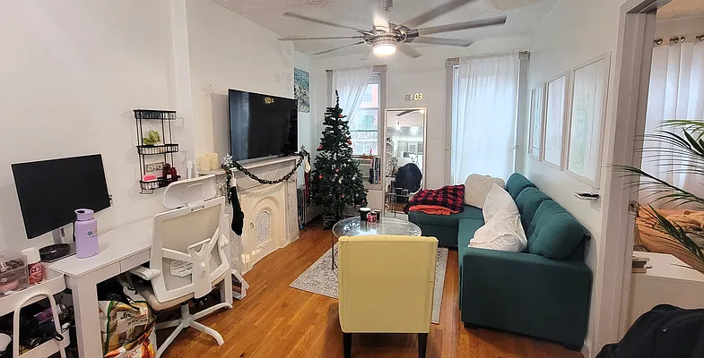 Rented by New York Dwellings LLC | media 1