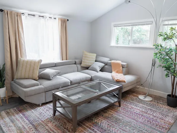 1058 Allen Ave, Glendale, CA 91201