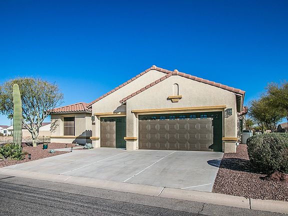 3rd image of 4806 W Buckskin Dr