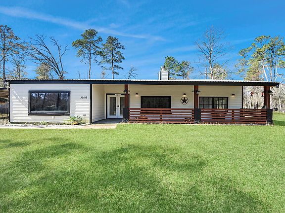 3rd image of 16419 Old Coach Rd