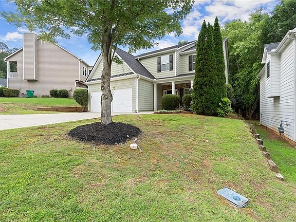 3rd image of 3075 Landington Dr