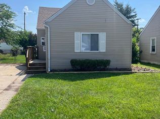 25230 Ford St, Roseville, MI